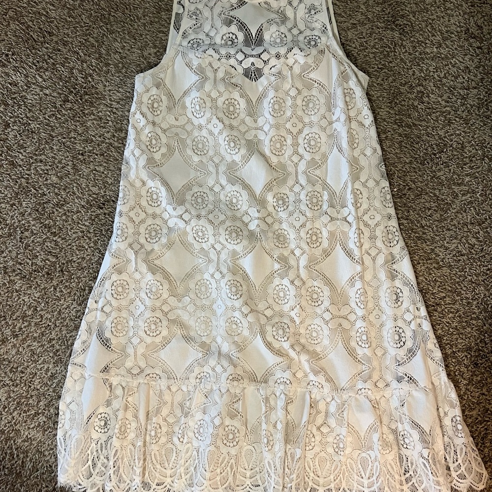 White lace dress